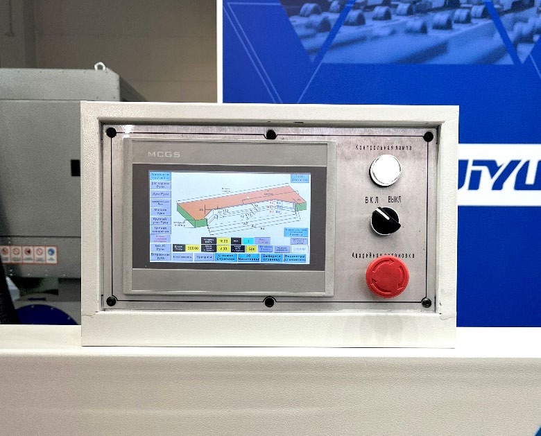 Торцевой сверлильно-присадочный станок с ЧПУ JIYU CS550-2D-3 фото 1